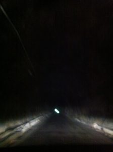 中津川林道の素掘りのトンネル